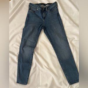 Luxe Sculpt Denim x Banana Republic